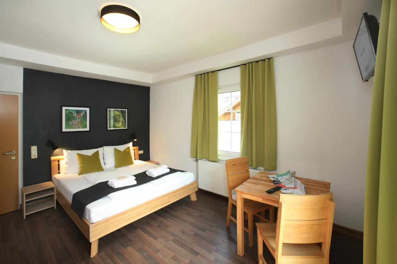 Seehotel Sissi Zell am See Exterior photo